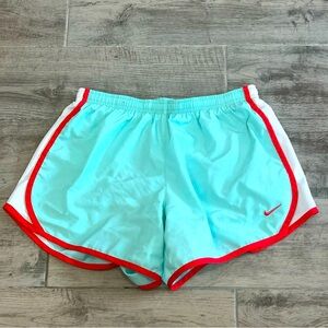 Nike Juniors Dri Fit Mint‎ Green & Red Trim Lined Pocket Short 455912-371 Sz XL
